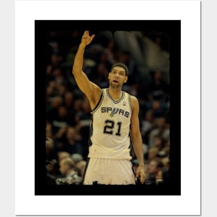 Tim Duncan - Vintage Design Of Basketball Posters and Art